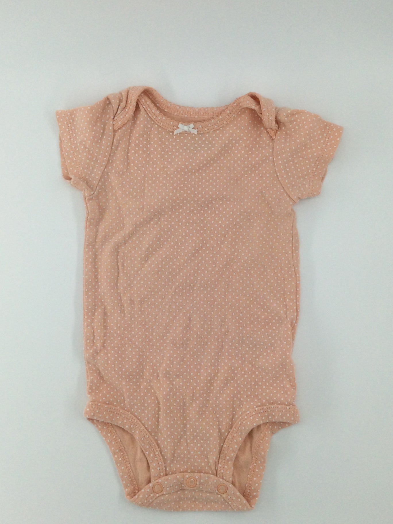 Carter’s Baby Bodysuit 6-9m Peach w/ Polka Dots