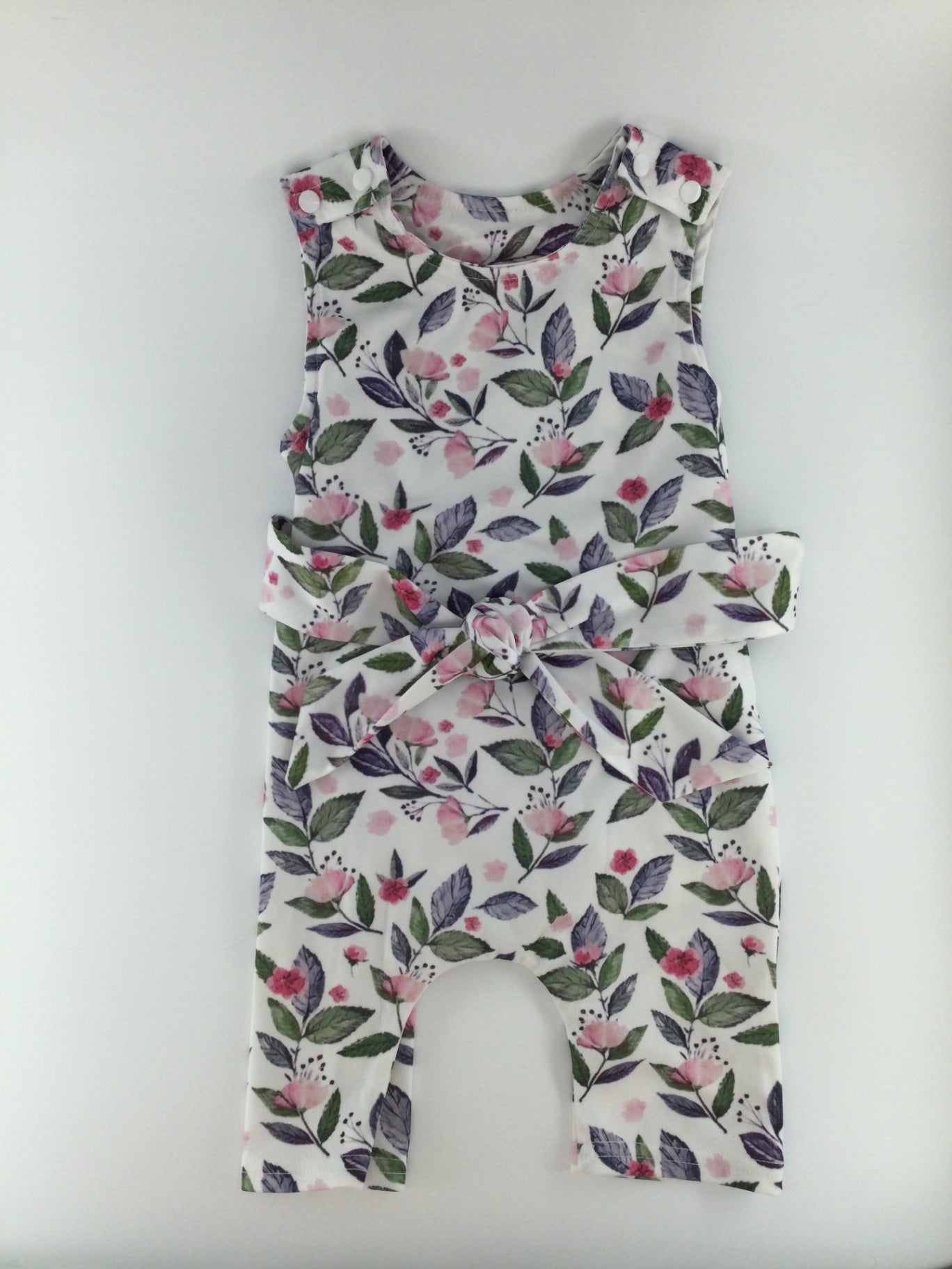 Unknown Baby Romper 6-12m White w/ Floral Design