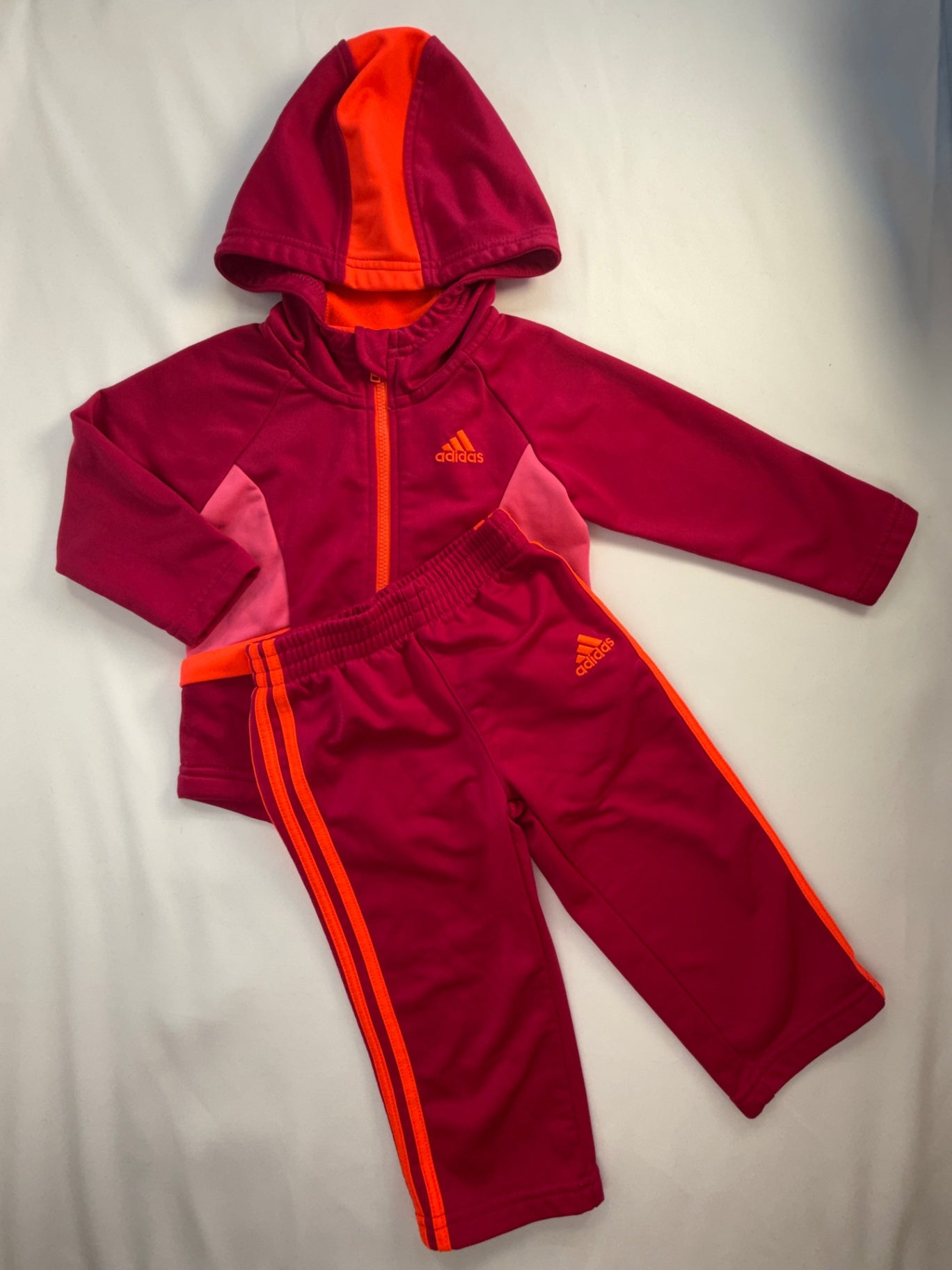 adidas Sweat Suit 6-12m Cranberry w/Stripes