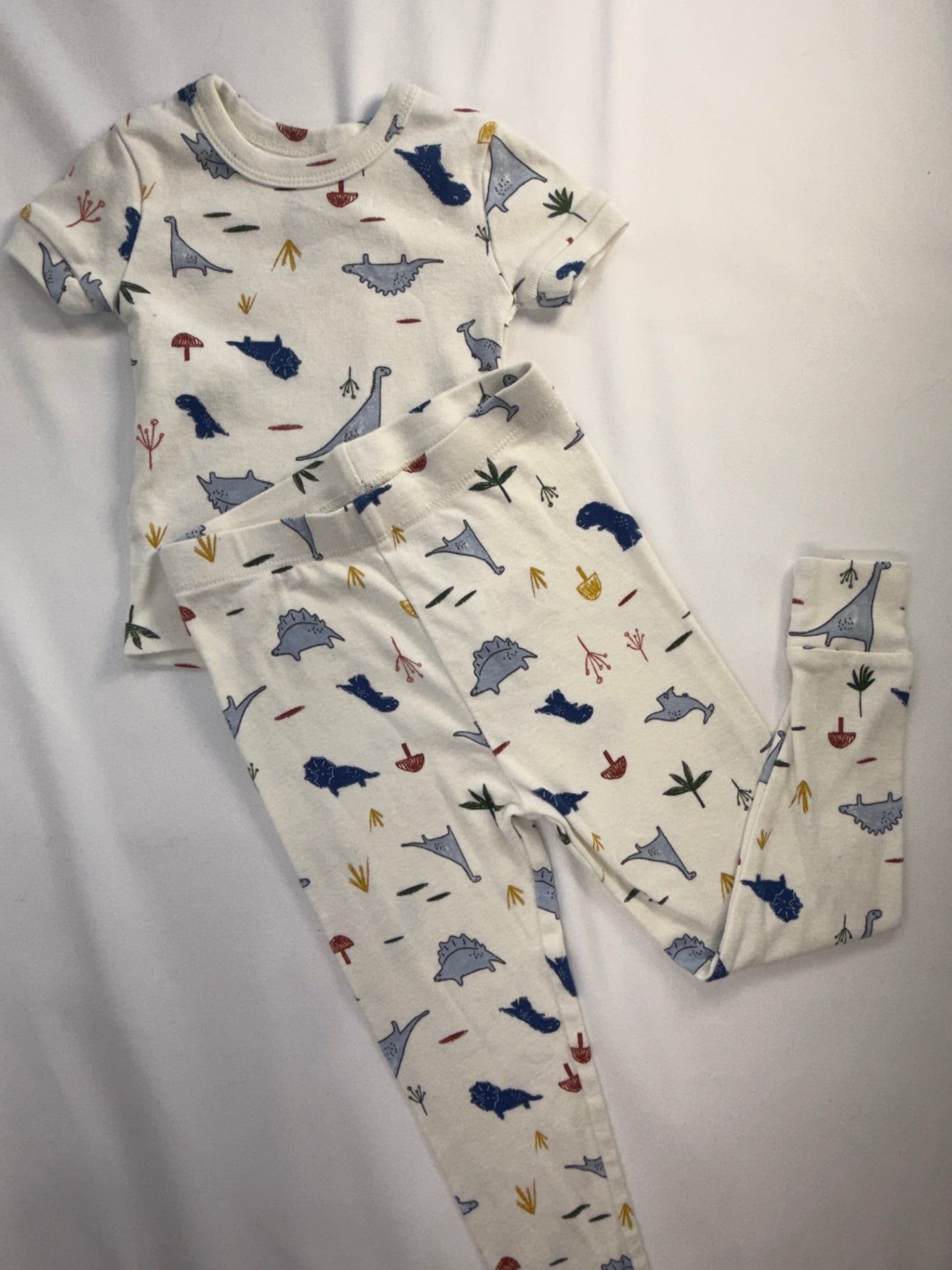 12-18m Little Earthling 2-Piece Set: PJs - Cream w/Dinos