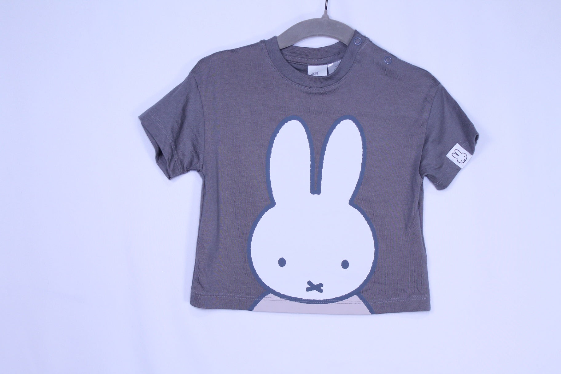 3-6m H&M Shirt - Grey w/Bunny Head