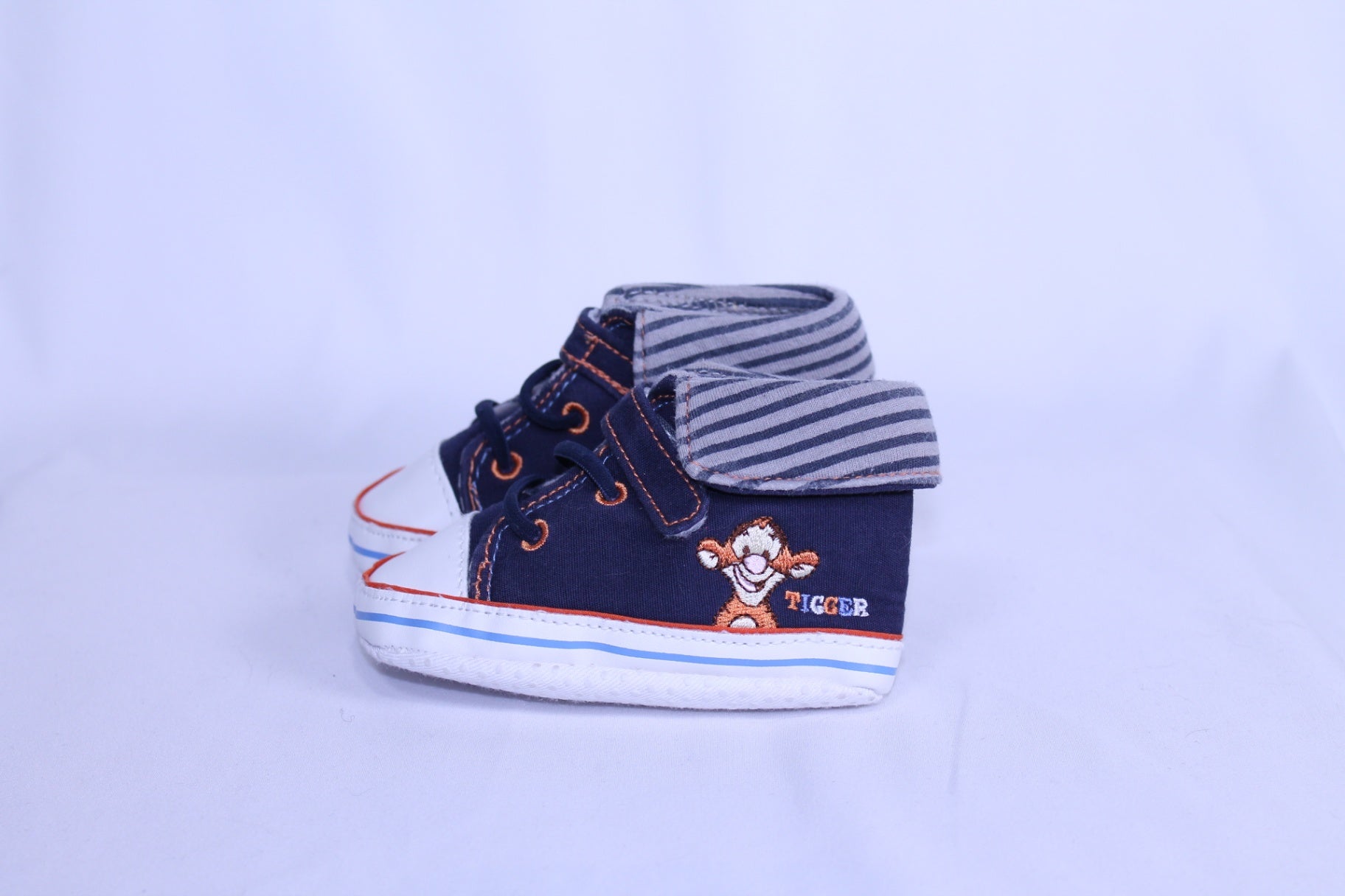 6-9m George Baby Shoes - Tigger