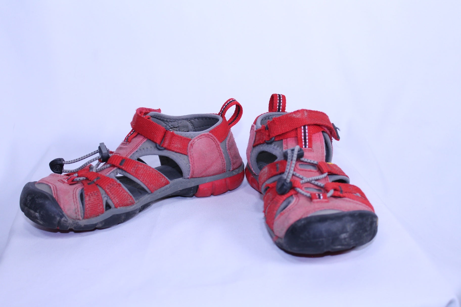 1K Keen Sandals - Red