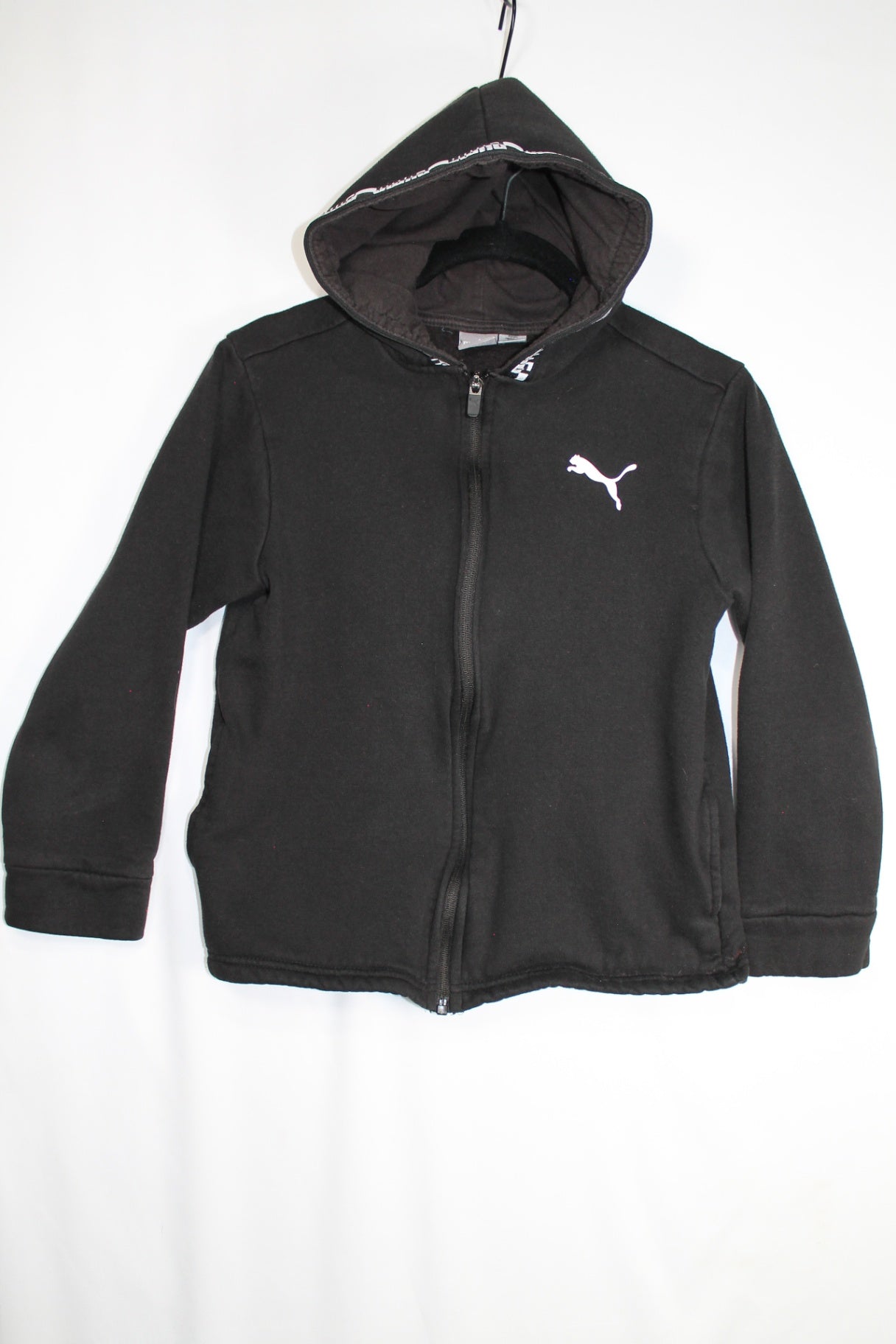 10/12Y Puma Hoodie - Black