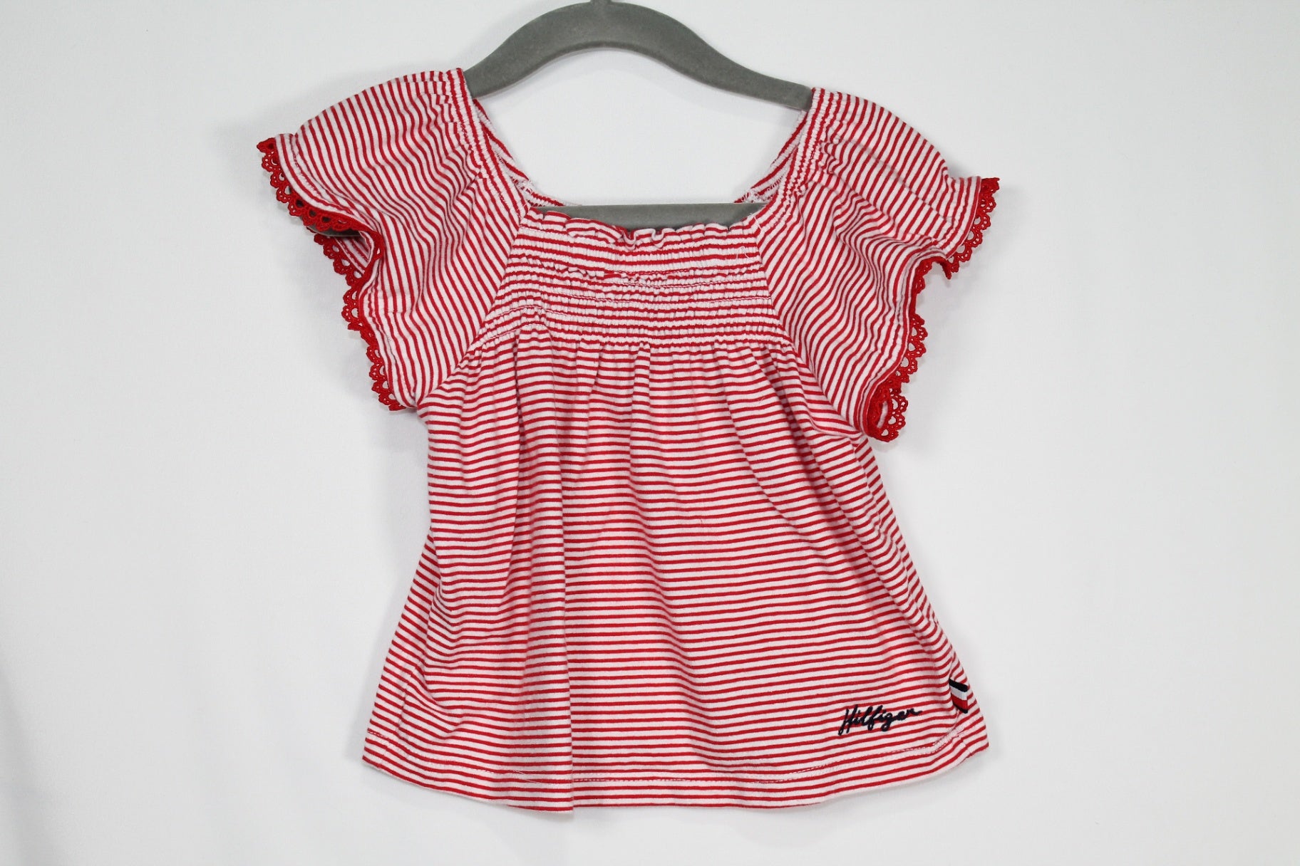 3T Tommy Hilfiger T-Shirt - Red Stripes