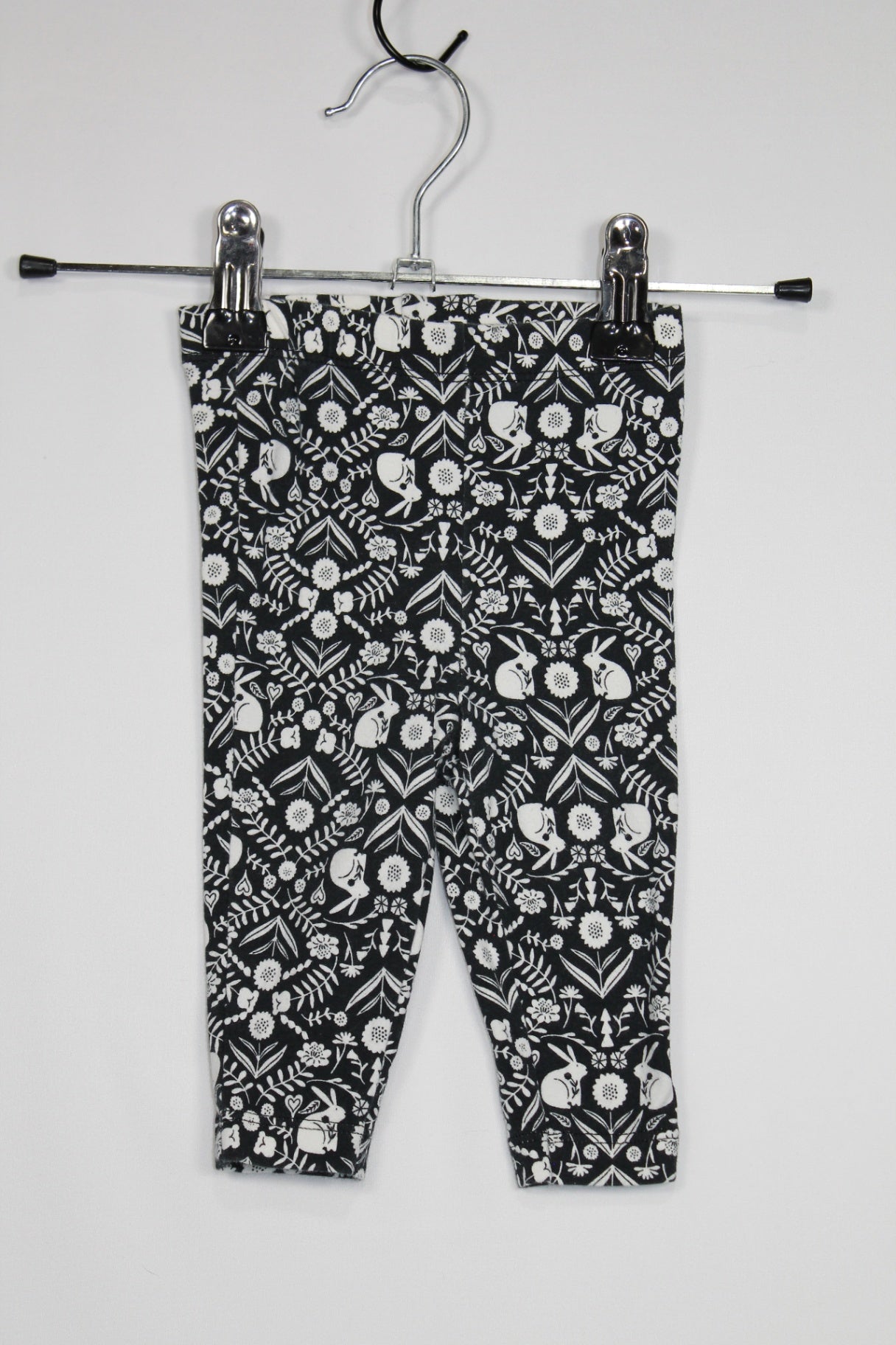 3-6m Carter's Pants - Black w/Bunnies and Floral