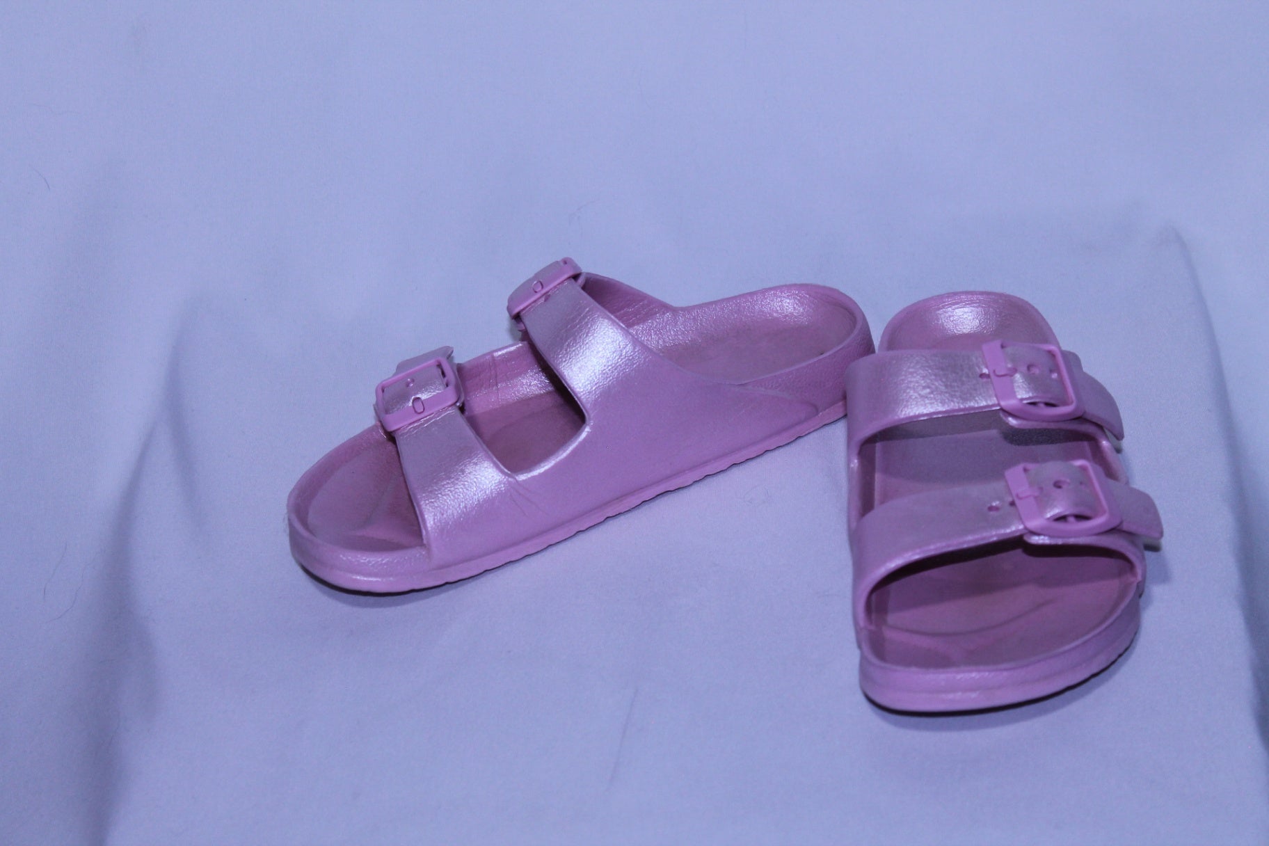 13/1K Unknown Sandals - Pink Iridescent