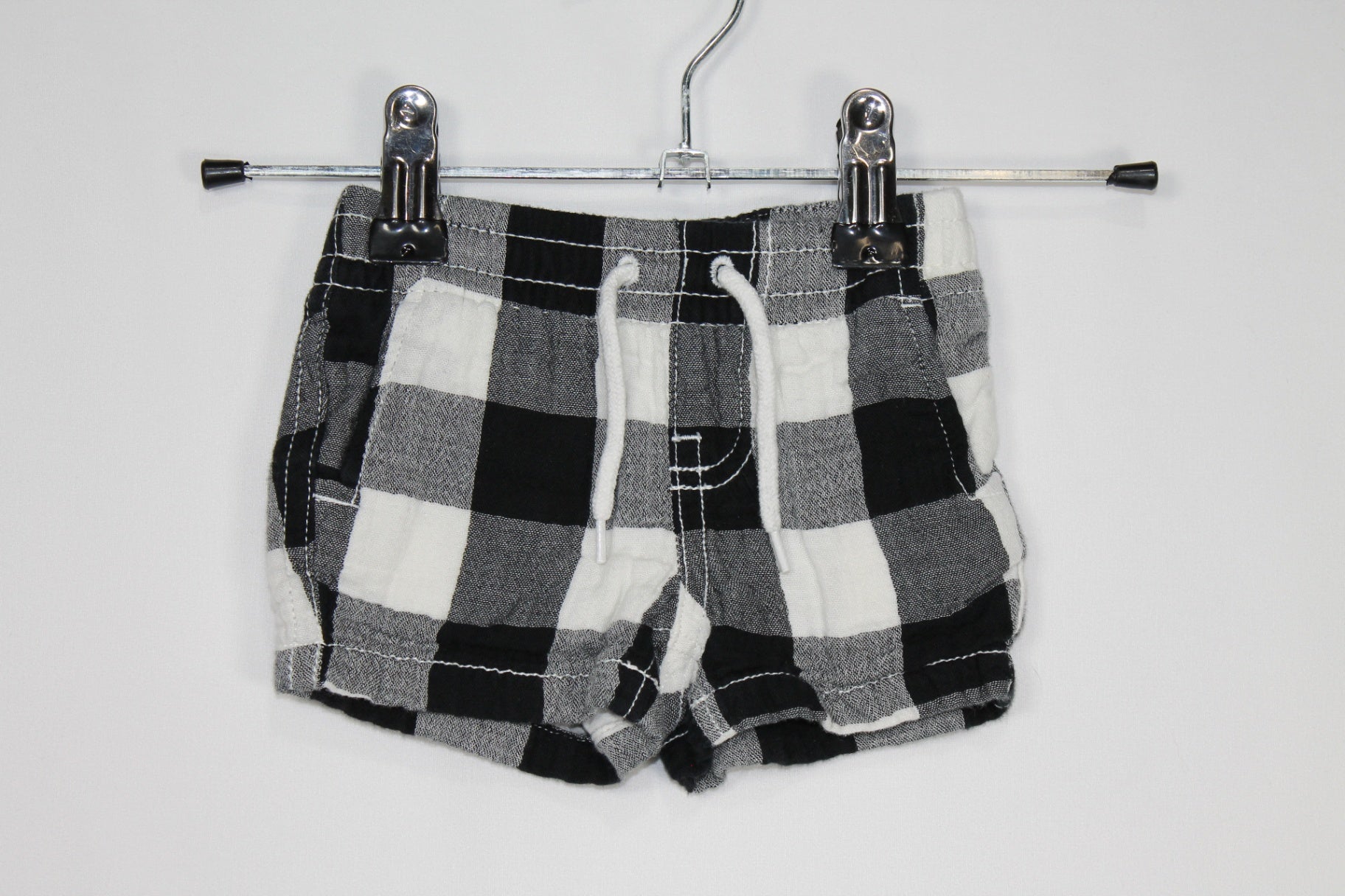 0-3m GAP Shorts - Black and White