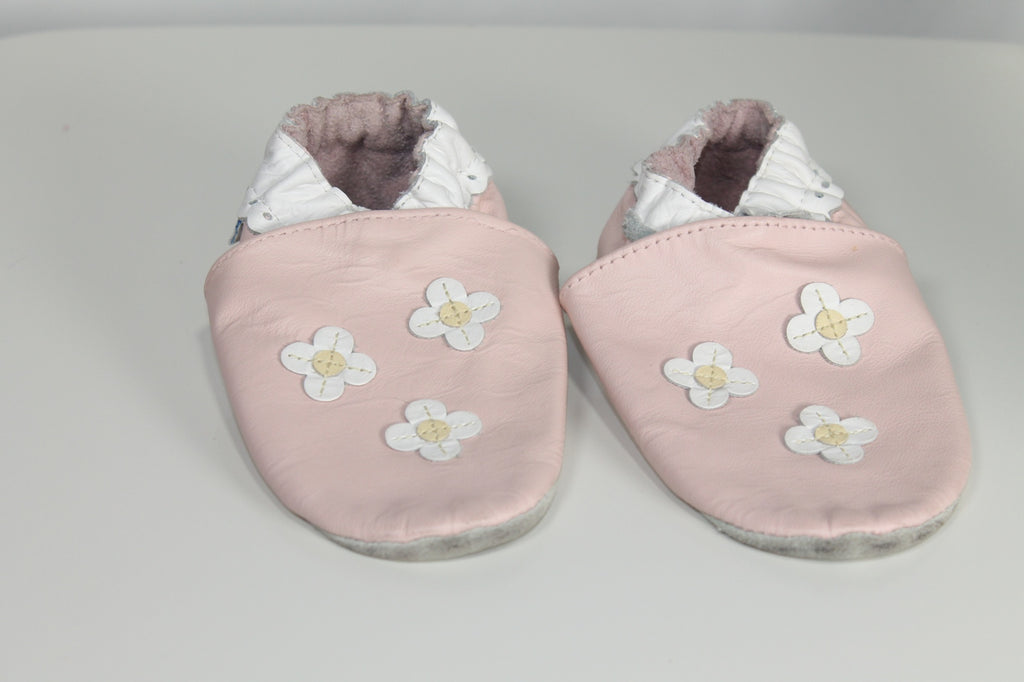 18-24m Robeez Baby Shoes - Pink Floral