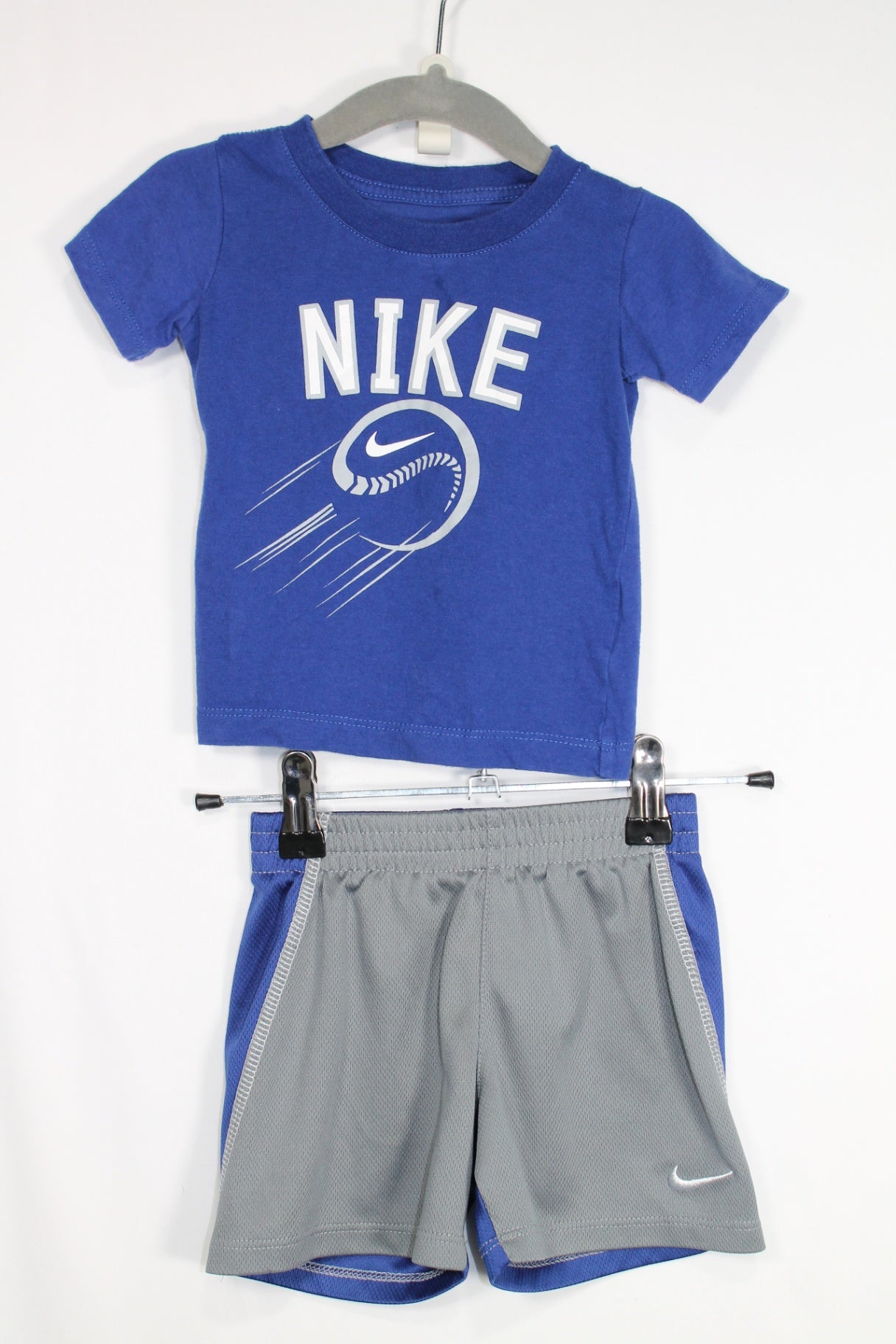 6-12m Nike 2-Piece: Shirt and Shorts - Blue and Grey