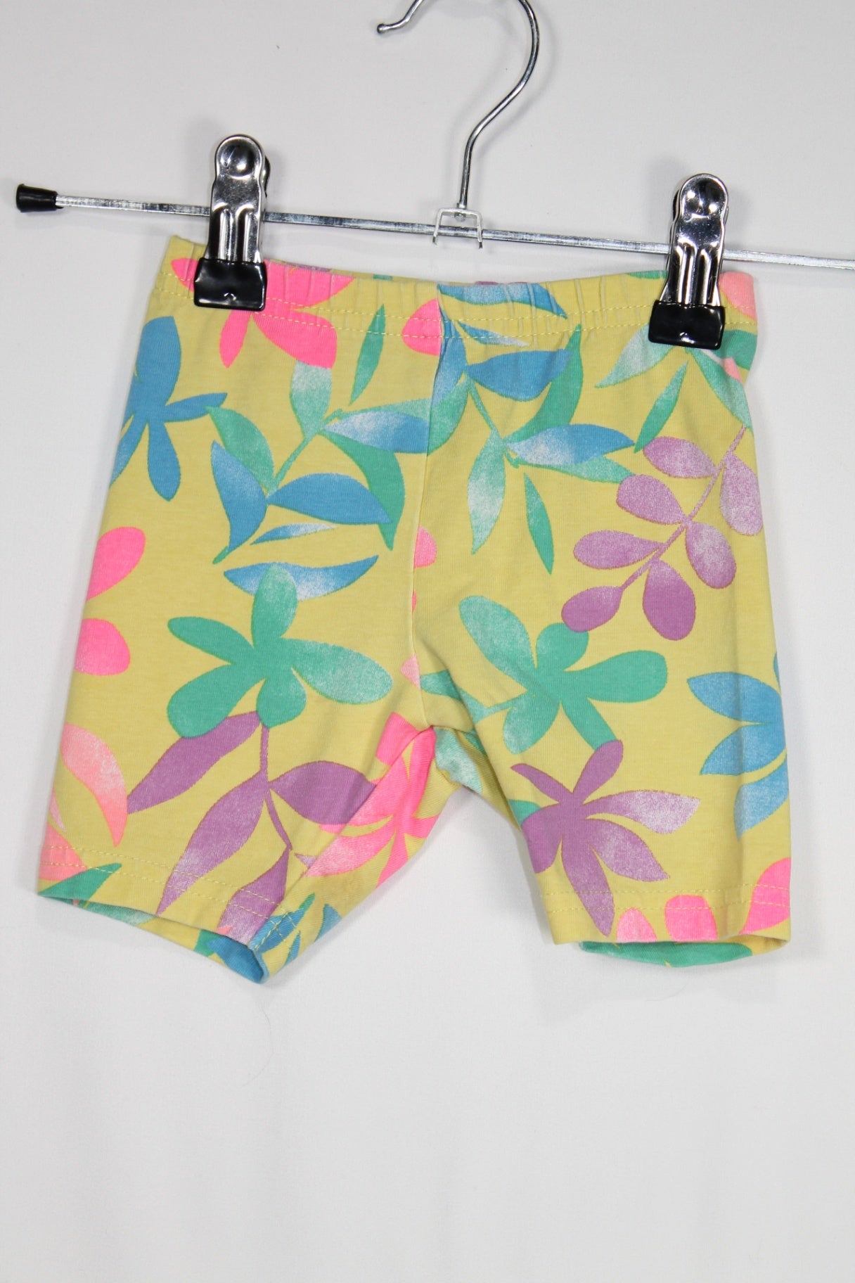 9-12m Carter's Shorts - Multi-coloured