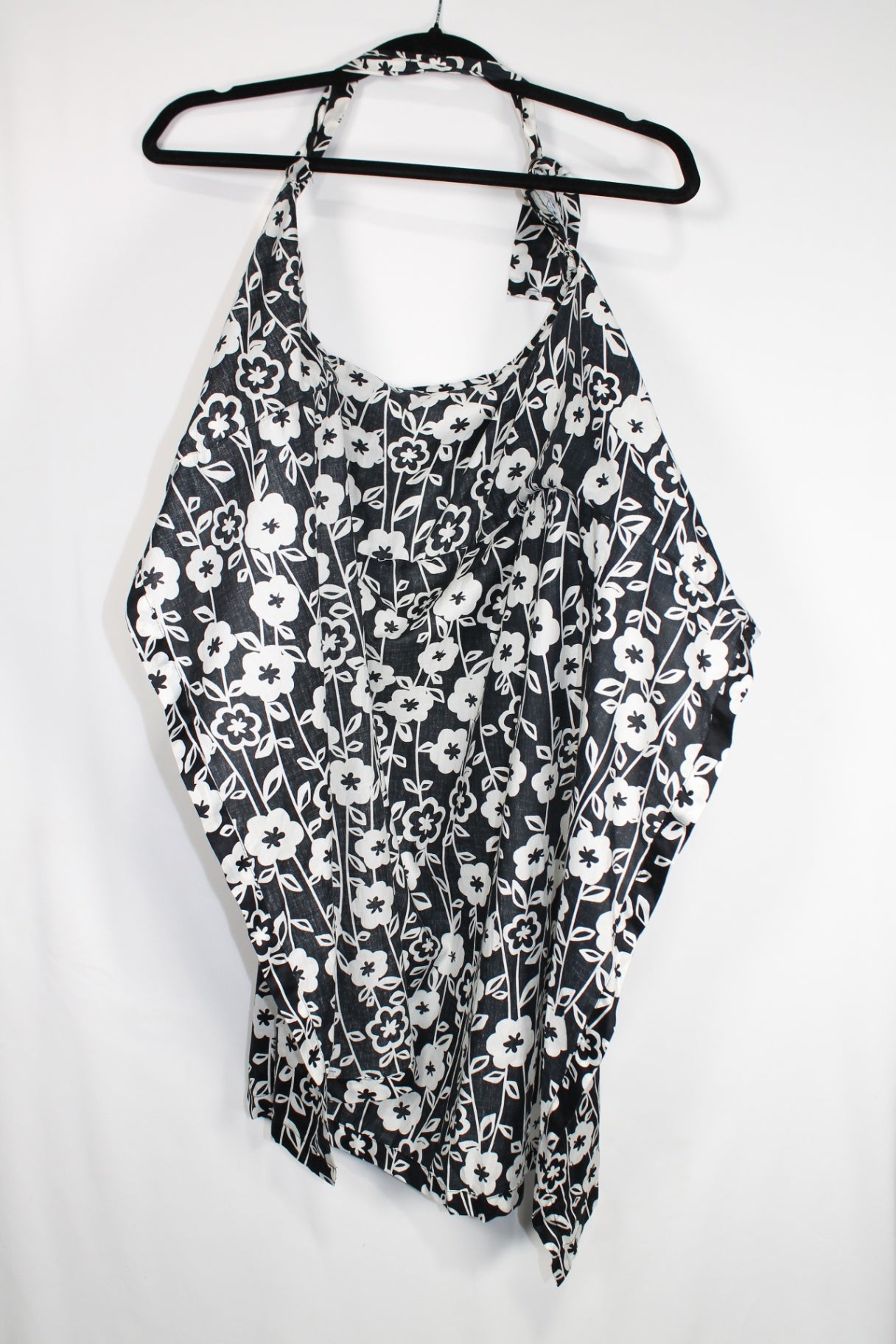 O/S Booby Trapper Nursing Cover - Black and White