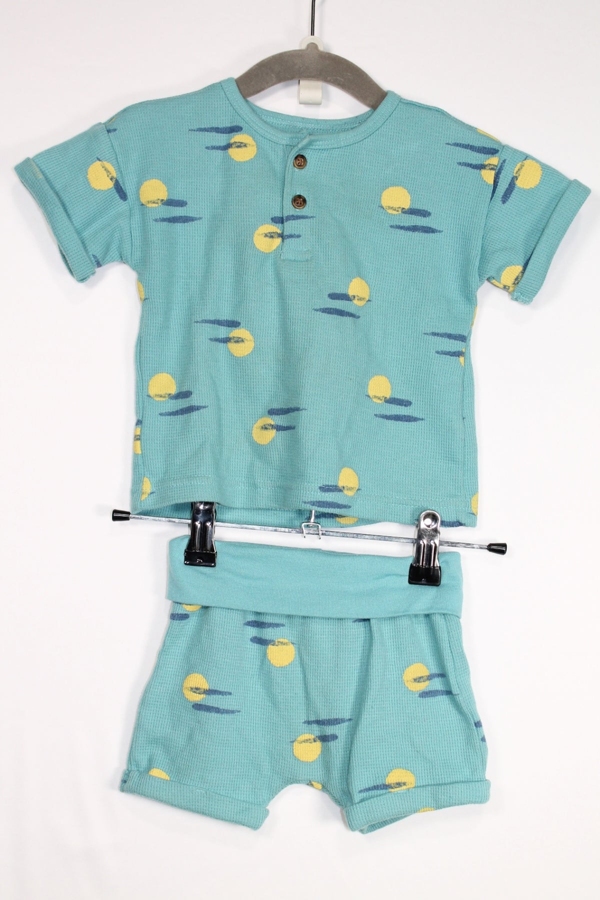 9-12m Carter's 2PC Shirt and Shorts - Blue-ish Green