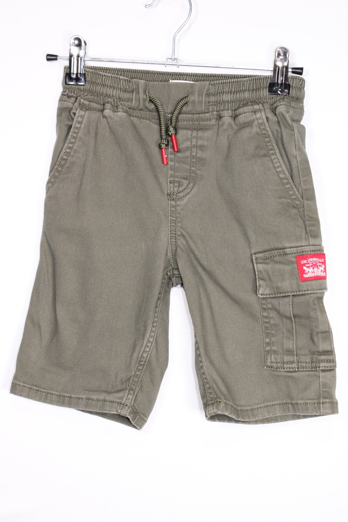 6 Levi's Shorts - Green