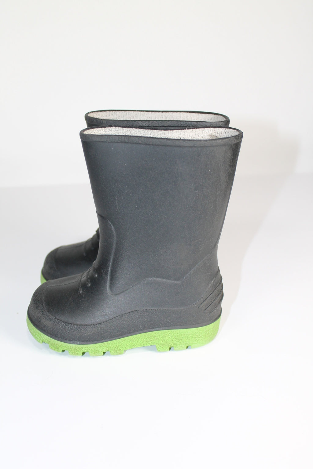 6T Rubber Boots - Black and Green