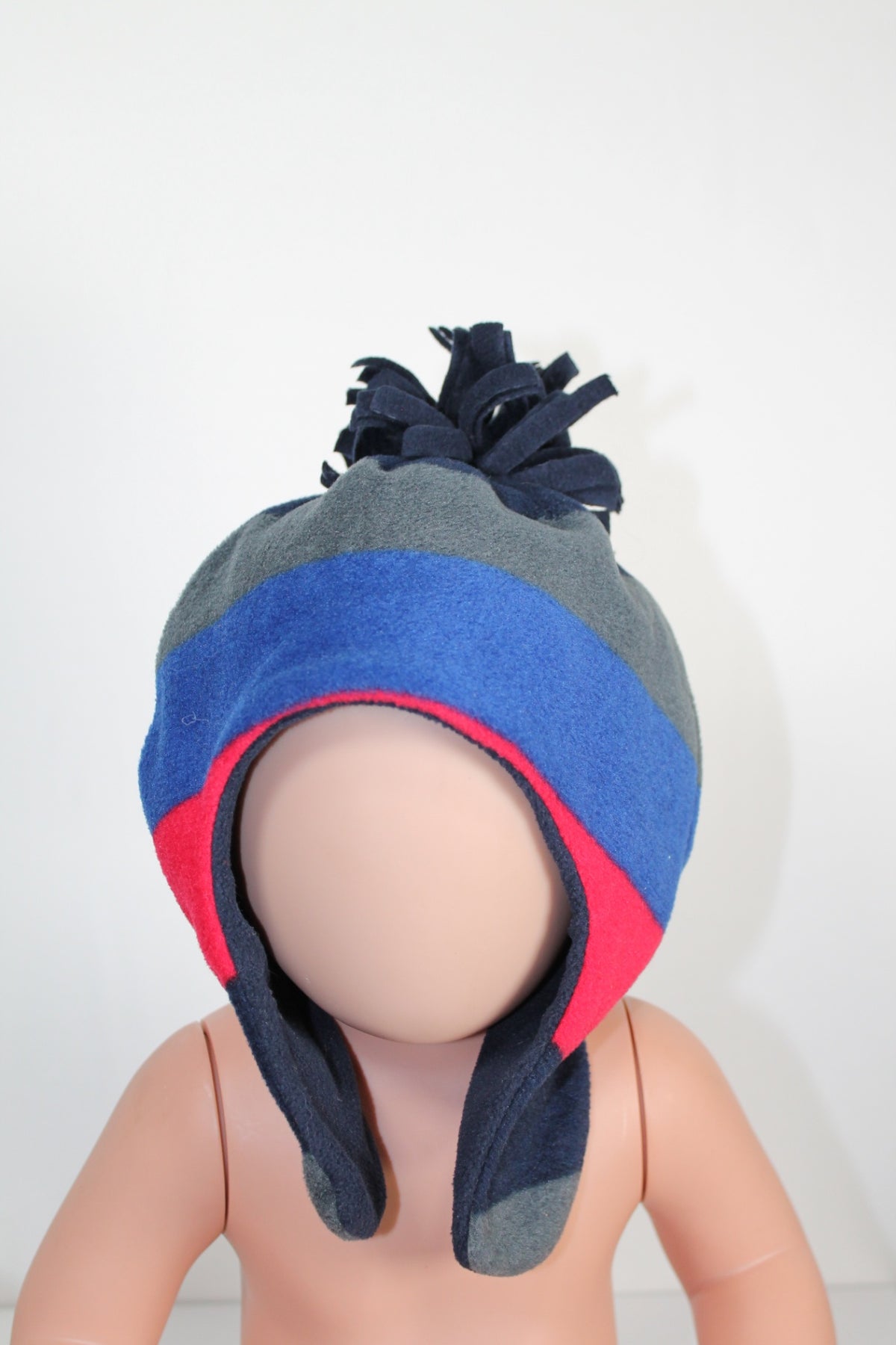 12-24m The Children's Place Toque - Blue, Red, Grey