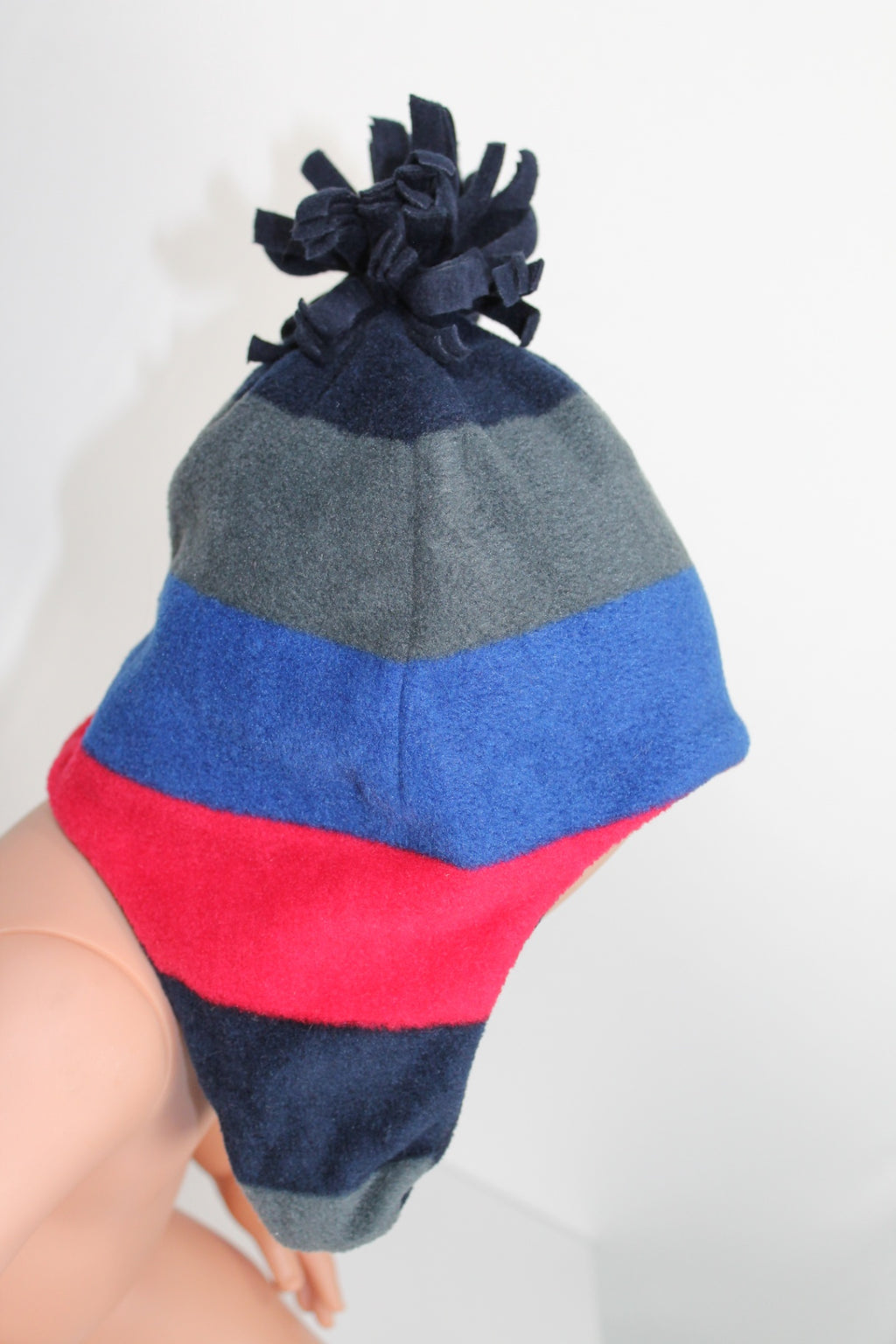12-24m The Children's Place Toque - Blue, Red, Grey