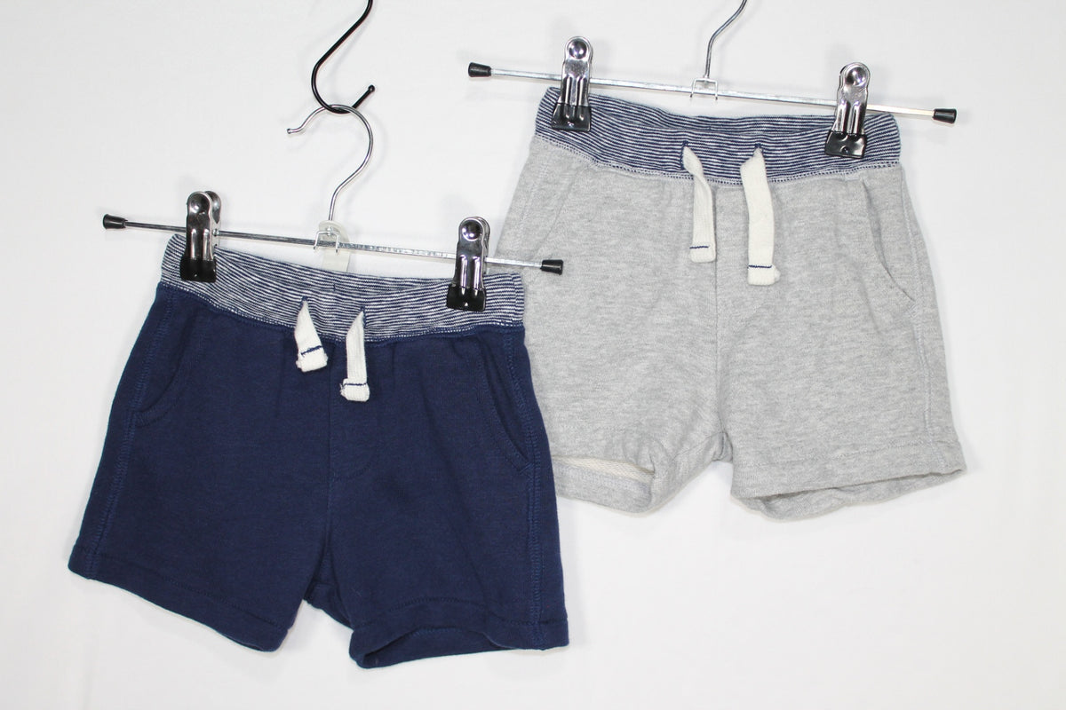 6-12m Carter's 2PC Shorts - Navy and Grey