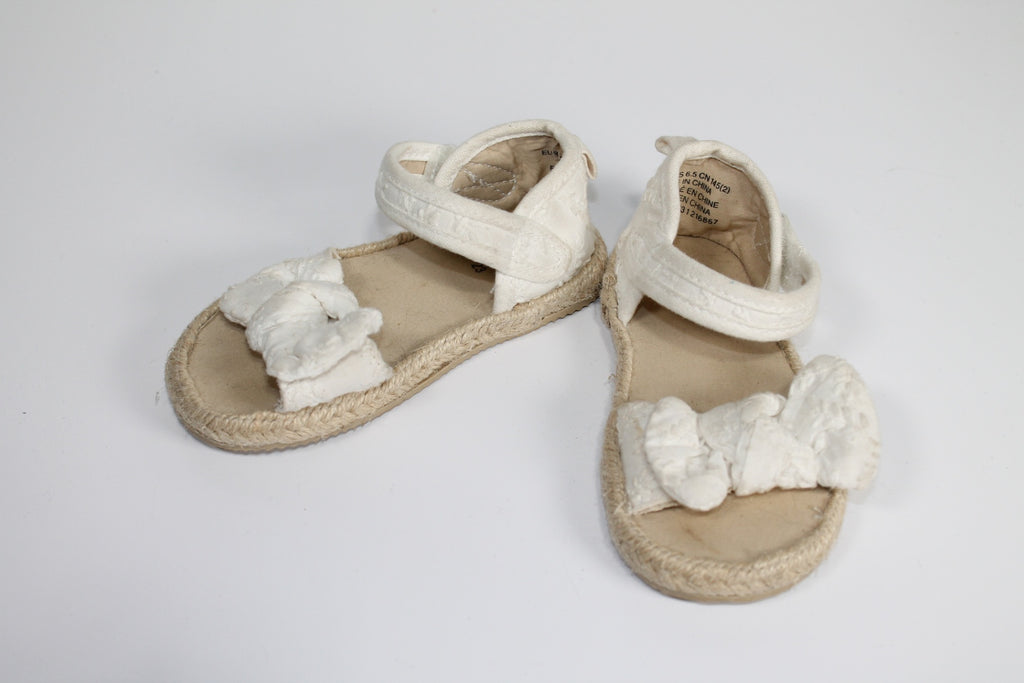 6.5C H&M Sandals - White