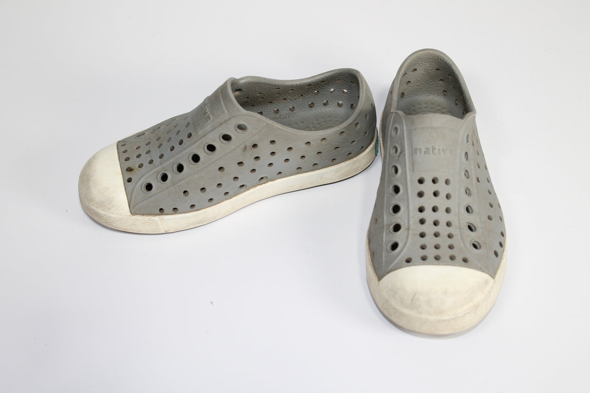 10C Native Sandals - Grey