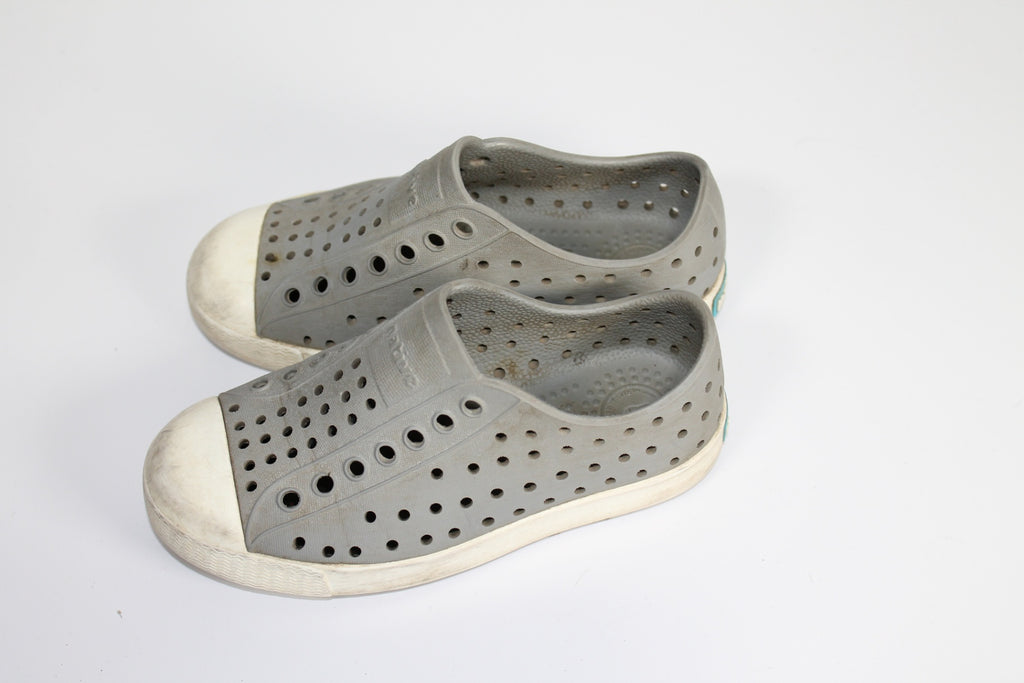 10C Native Sandals - Grey