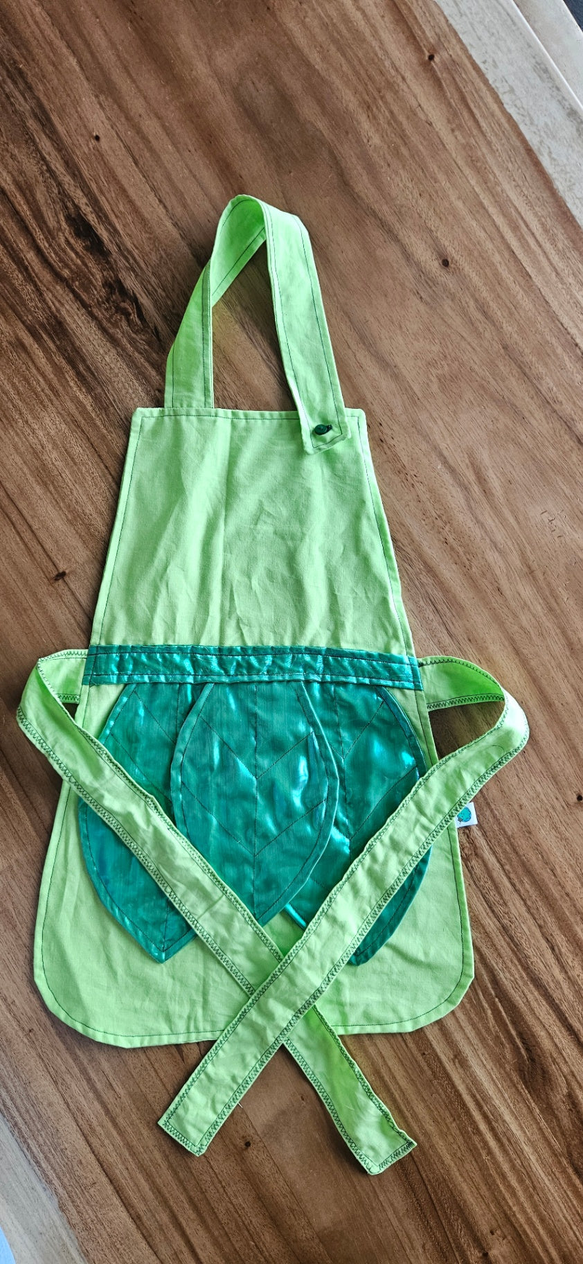 Dress-Up Play Apron by Giggle Haven