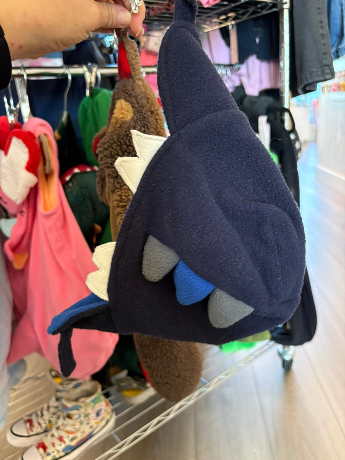 0-6m The Children's Place Toque - Blue Dino