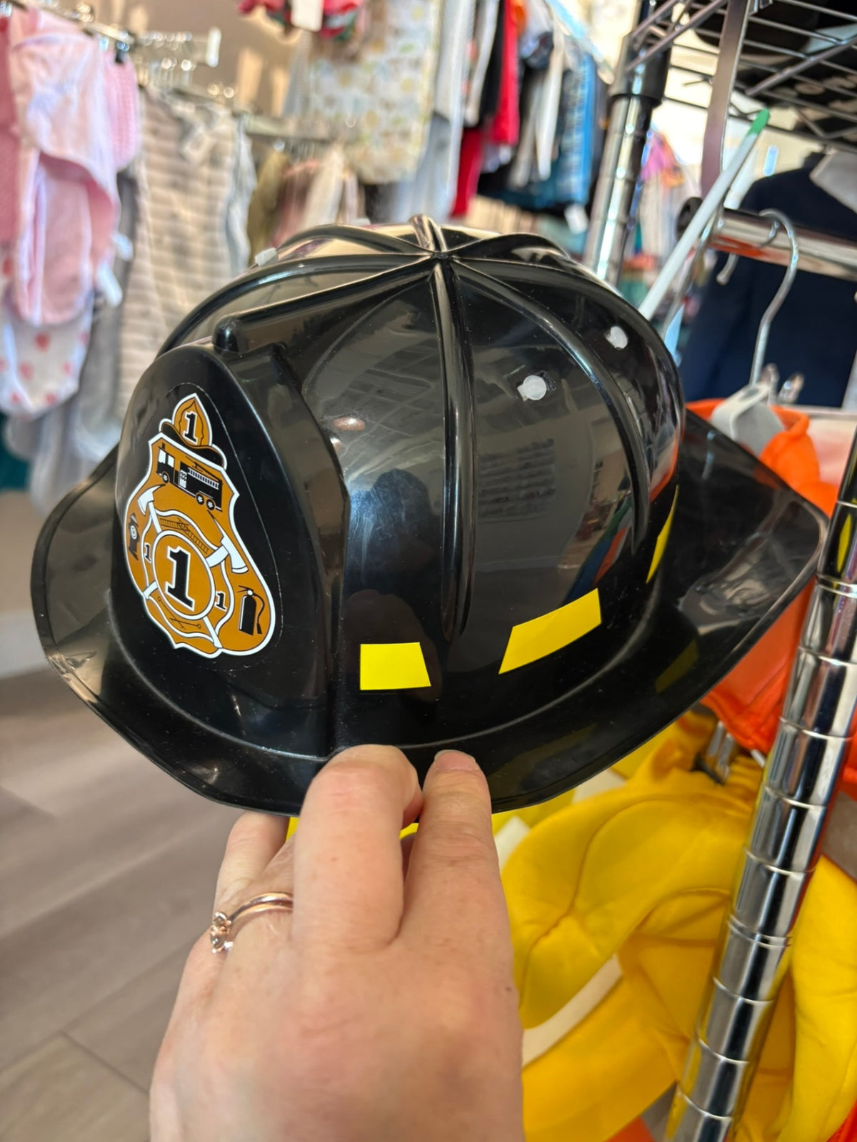 O/S Unknown Costume - Fire Fighter Helmet