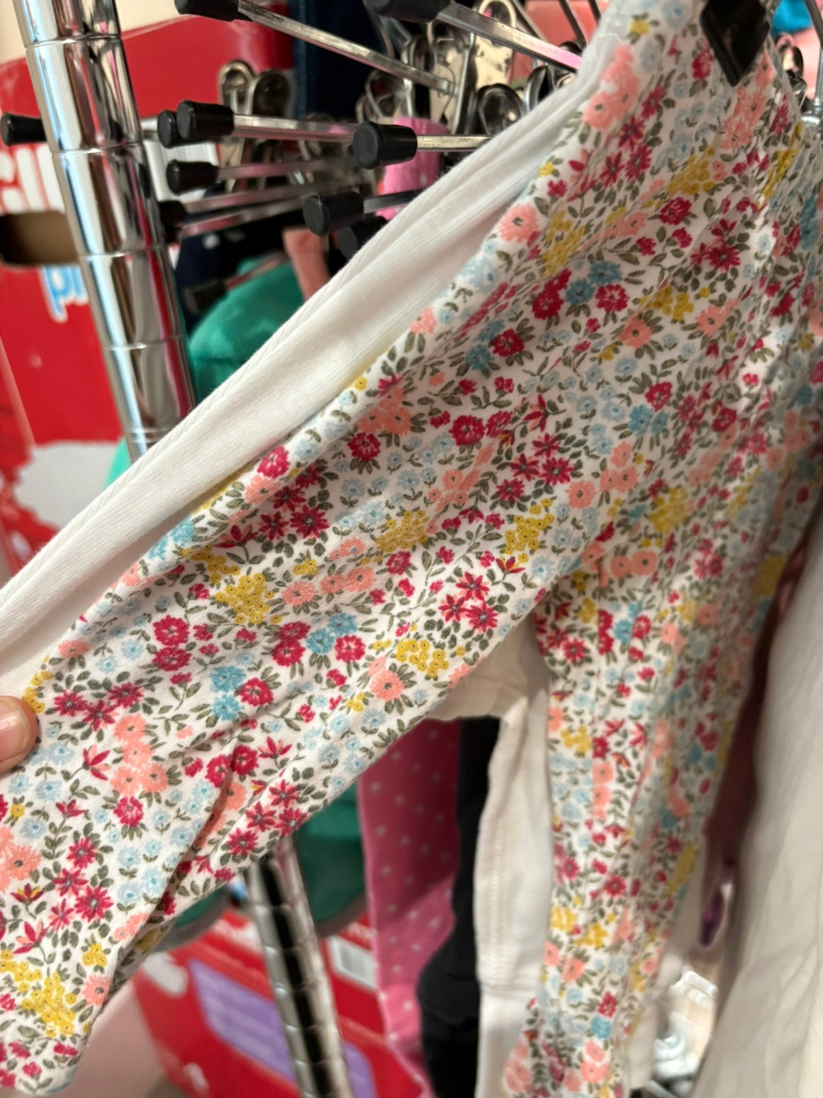 0-3m Carter's 2-Piece: Pants - White Floral