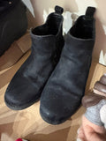 10.5T H&M Boots - Black Seude