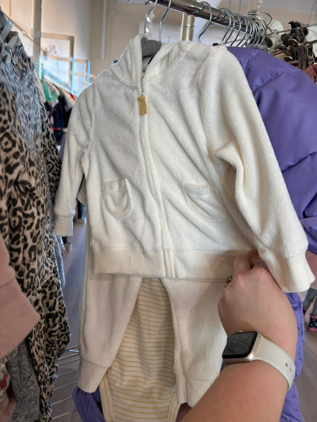 6-9m Carter's 3-Piece: Sweater, Bodysuit and Pants - Cream w/Yellow Stripe