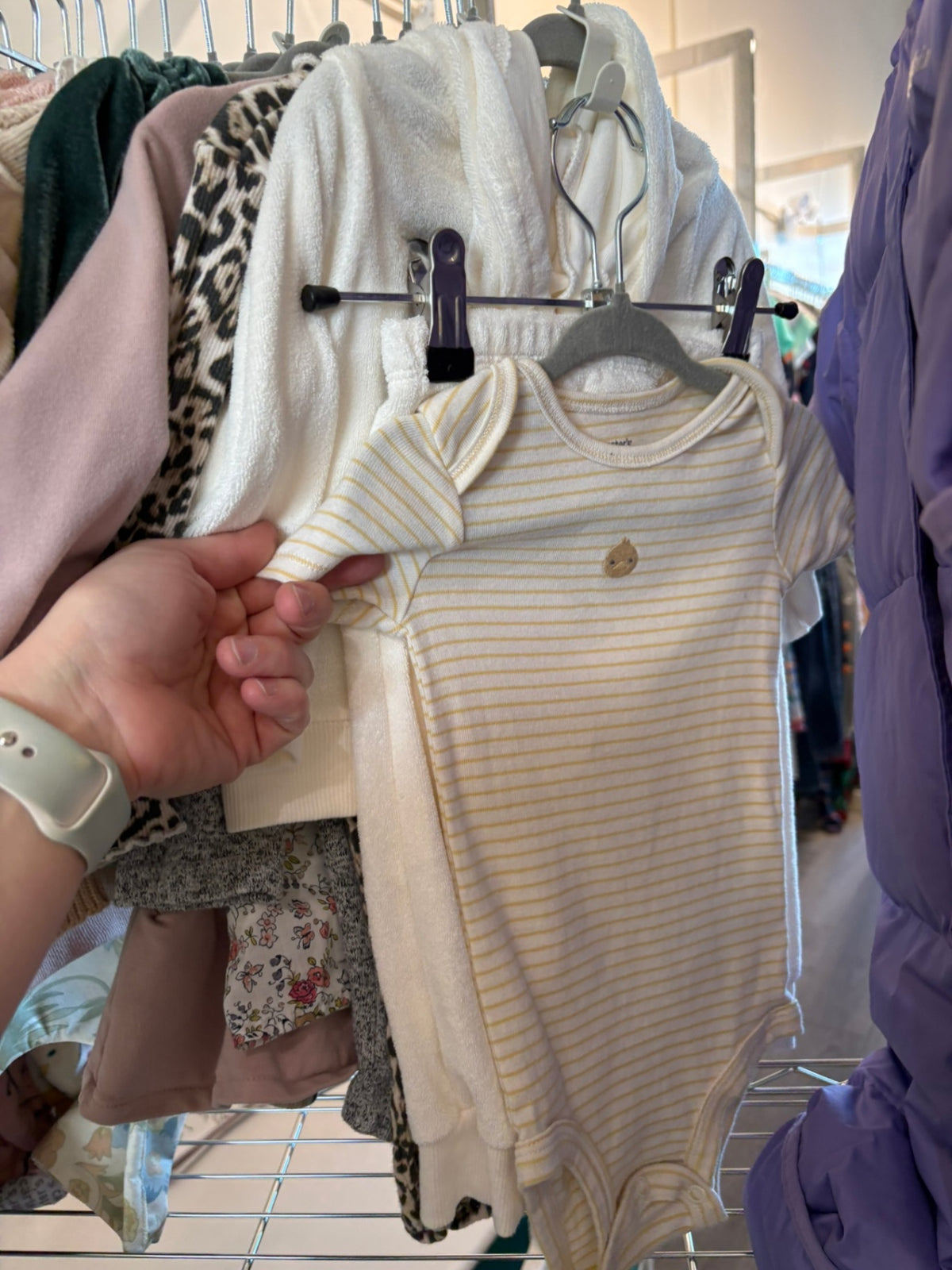 6-9m Carter's 3-Piece: Sweater, Bodysuit and Pants - Cream w/Yellow Stripe