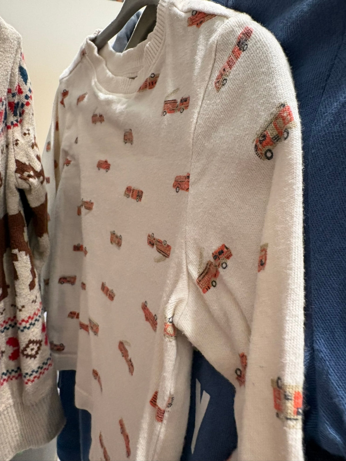 18-24m Old Navy Sweater - Cream w/Firetrucks