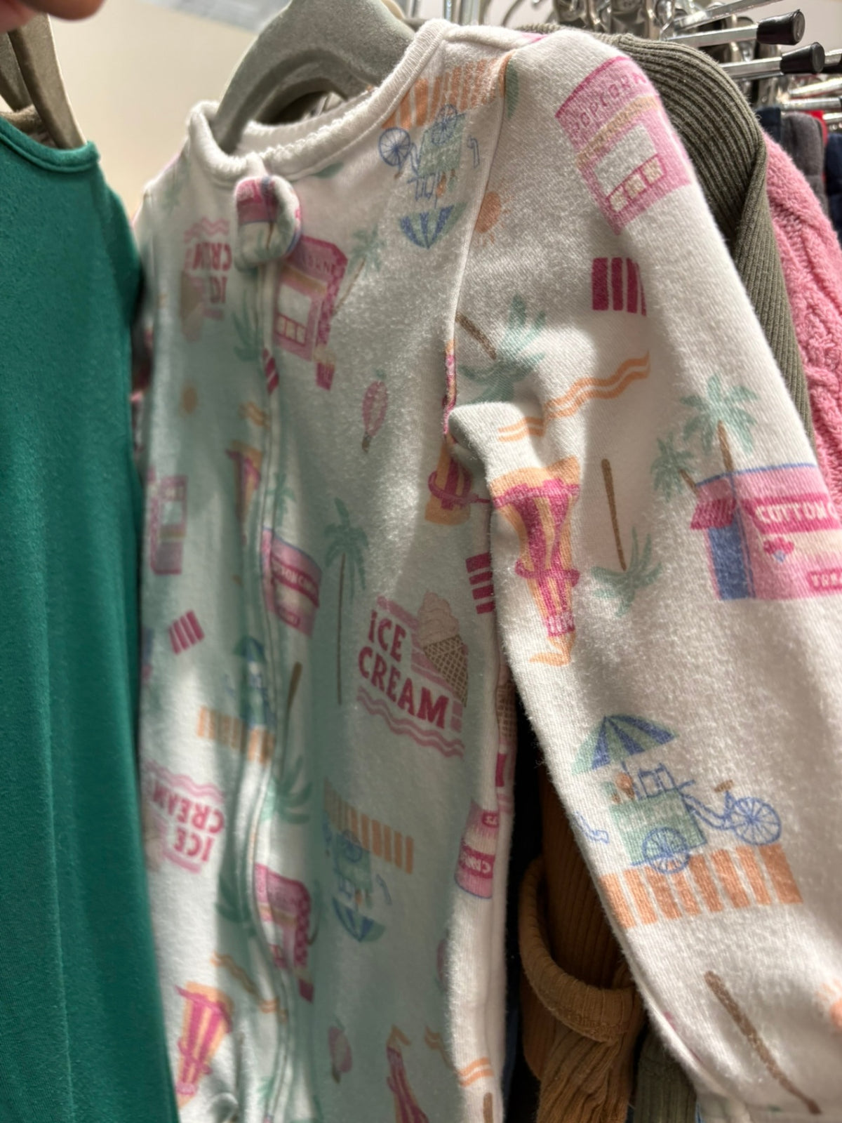 6-9m Carter's Sleeper - Ice Cream