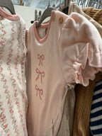 6-9m Chickpea Organic 2-Piece: Bodysuits - Roses and Pink w/Bows